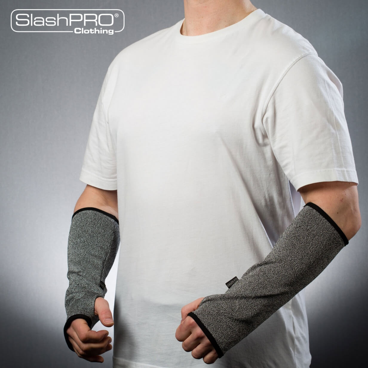 SlashPRO® viiltosuojatut käsivarsisuojat Harmaat (peukalolenkeillä)