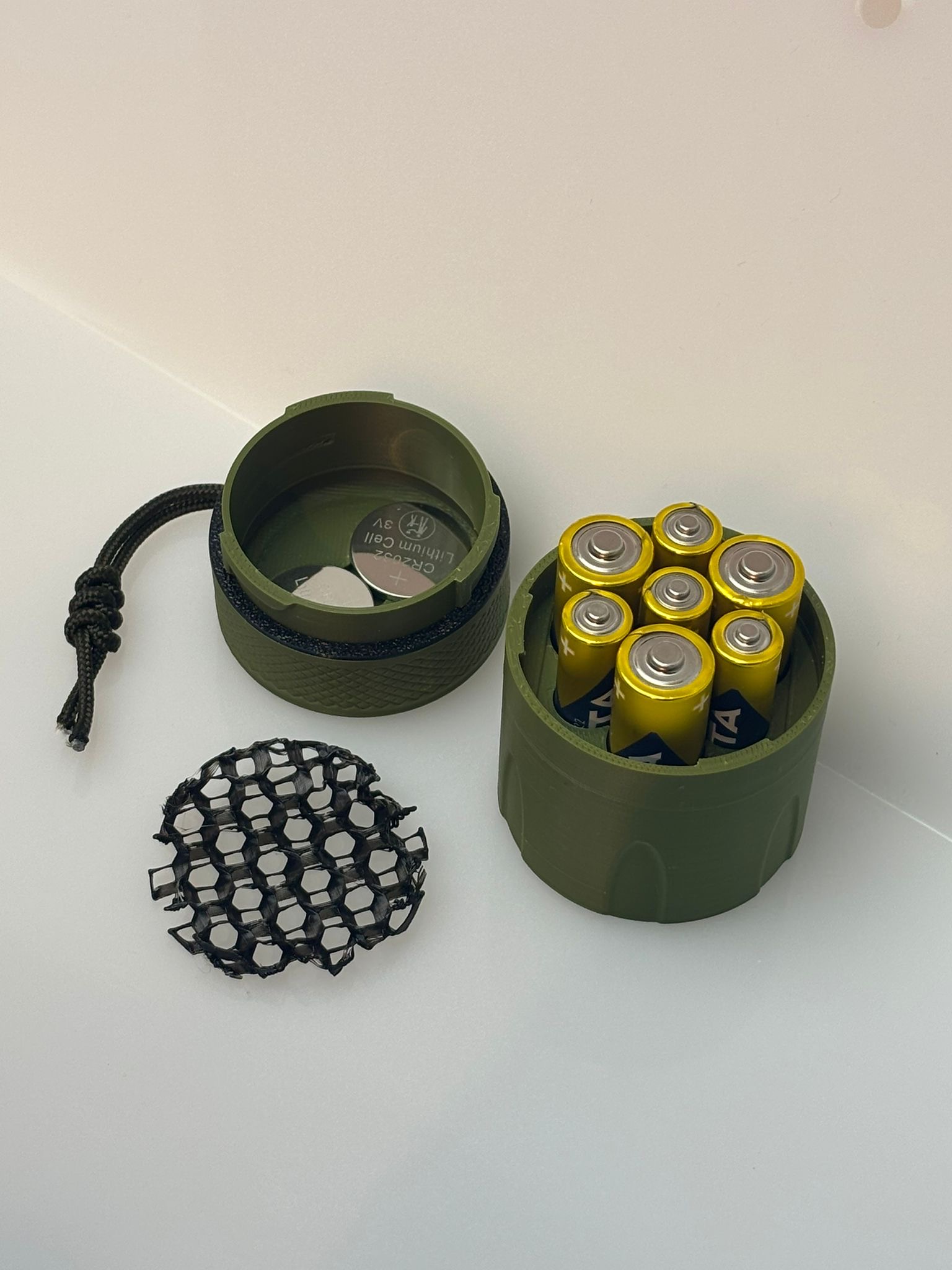 Hexea Hexea Patteripurkki Alpha Musta - Total Shop | Suomen kovin verkkokauppa