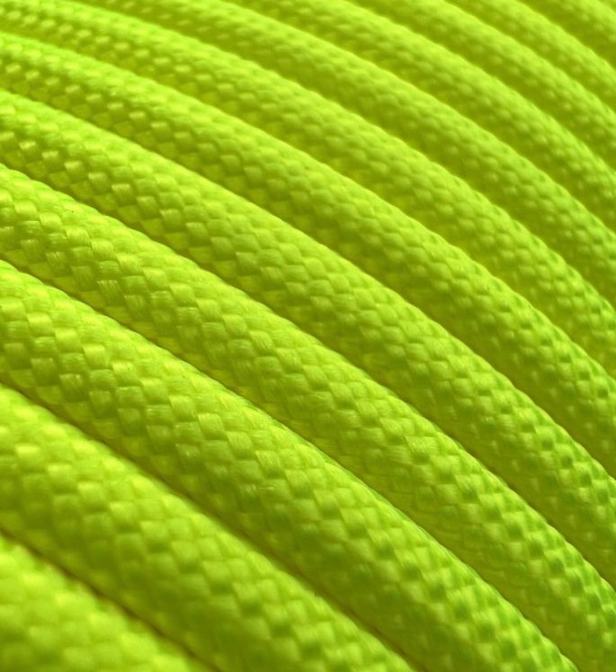 Osta EDCX Paracord  Naru 250kg 4mm SOFIT YELLOW Total Shopista