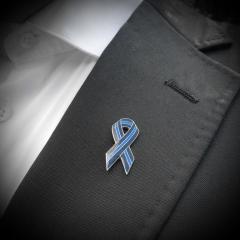 Osta Total Maahantuonti Thin Blue Line Rintaneula Total Shopista