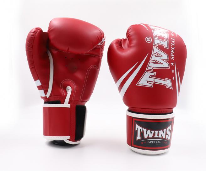 Osta Twins Special Nyrkkeilyhanskat FBGVDM3-TW6 Red Total Shopista